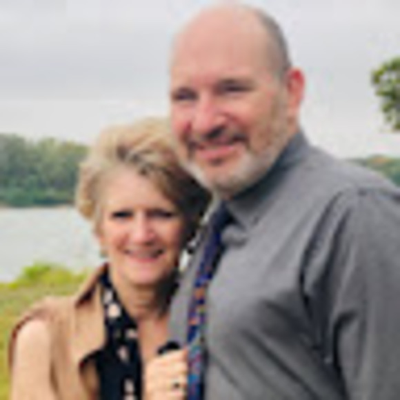 Meet your Posher, Deanna - Picture 1 of 1